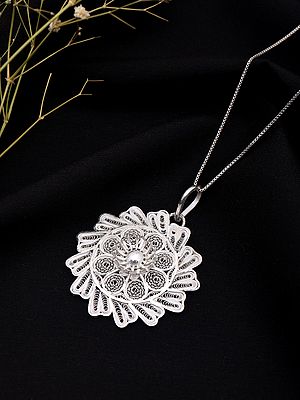 Sterling Silver Flower Design Filigree Pendant
