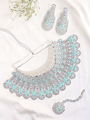 Statement Bridal Jewelry Set with Blue Crystal Accents and Maang Tikka