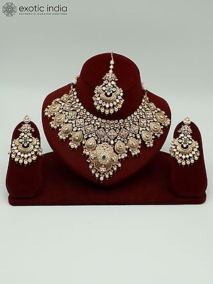 Hanging Beads Heavy Kundan Necklace Set With Earrings And Mangtika