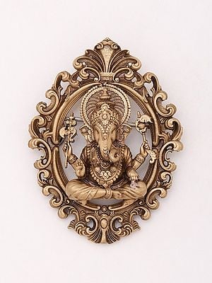 Seated Chaturbhuja Lord Ganesha Brooch
