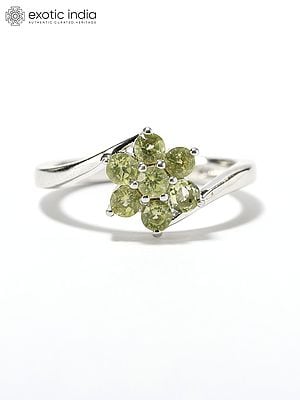 Flower Design Peridot Gemstone Ring