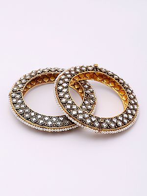 Screw Openable Kundan Studded Pair of Bangles