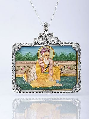 Guru Nanak Dev Ji Pendant