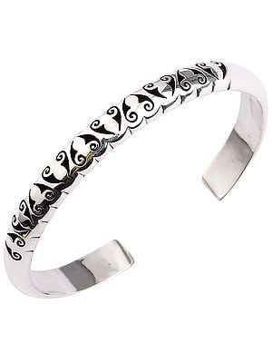 Sterling Silver Designer Cuff Bracelet from Nepal (Adjustable Size)
