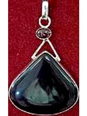 Designer Pendant (Black Onyx and Garnet)