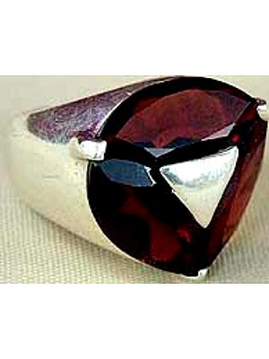 Garnet Ring