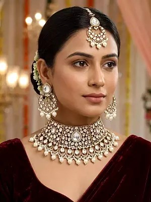 Teardrop Kundan Bridal Choker Set with Chaand Bali and Maang Tikka