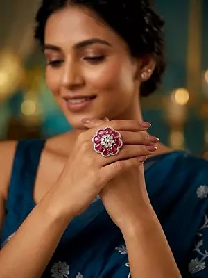 Red Floral Deign Stone Studded Adjustable Kundan Ring