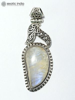 Rainbow Moonstone Pendant