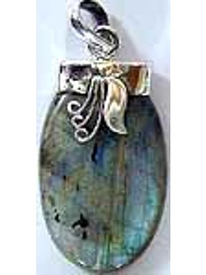 Labradorite Pendant