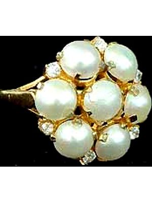 Pearl Flower Ring