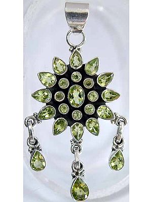 Pendant of Peridot