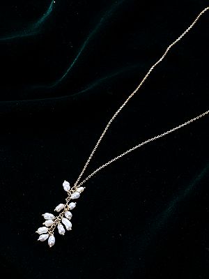 Minimalist Pearl Cluster Sterling Silver Necklace with Gold Tone