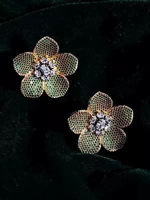 Sparkling Flower Stud Earrings with Green and Clear Stones