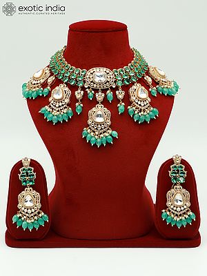 Stone Studded And Beaded Attractive Choker Necklace With Matching Earrings