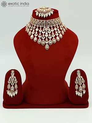 Embellished Moissanite Kundan With Matt Polish Choker Necklace With Earrings And Mangtika