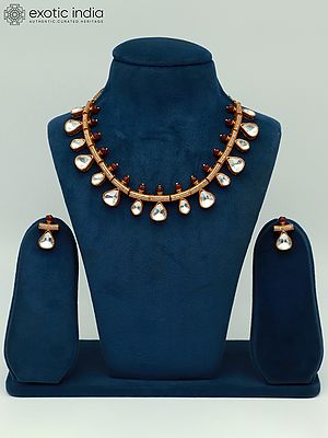 Hasli Style Moissanite Kundan With Matt Polish Necklace With Matching Earrings