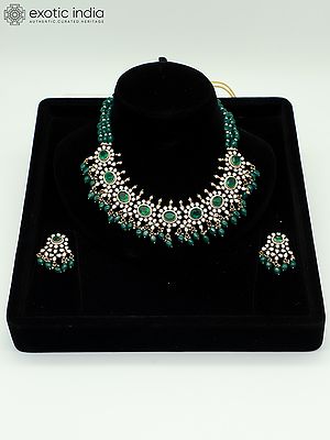 Beaded And Stone Studded Elegant Monalisa Bandhai Necklace Set With Matching Earrings