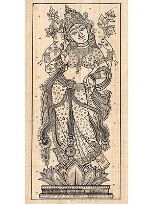 Standing Chaturbhujadharini Devi Lakshmi Exuding Maternal Warmth And Compassion