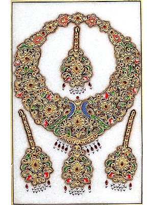 Superfine Embossed Necklace with Earrings