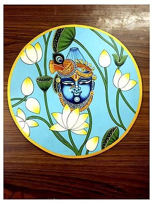 Shrinath Ji and White Lotus on MDF Plate | By Jagriti Bhardwaj