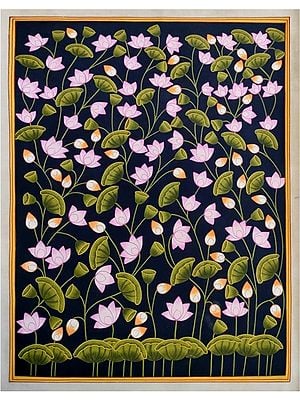 Traditional Pichwai Painting of Lotus | Natural Color on Cotton Cloth | By Jagriti Bhardwaj