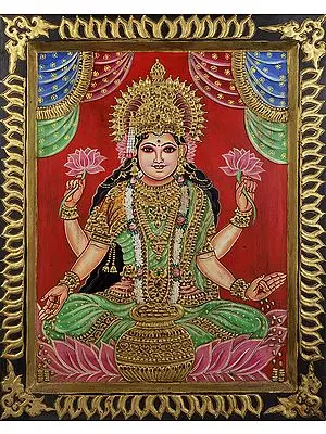 Goddess Lakshmi with the Auspicious Fortune Pot