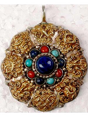 Antiquated Sacred Tibetan Pendant