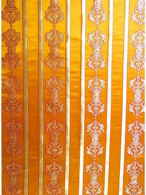 The Diamond-like State of Enlightenment (Golden Vajra Alter Cloth)