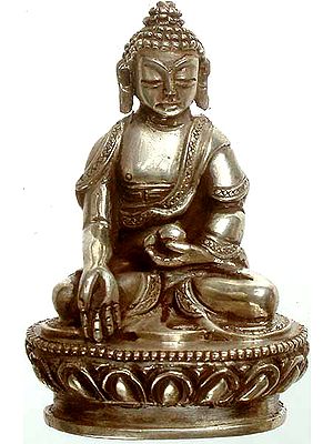 Buddha in Varada Mudra