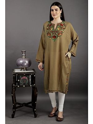 Kashmiri Phiran with Aari Hand-Embroidery on Neck