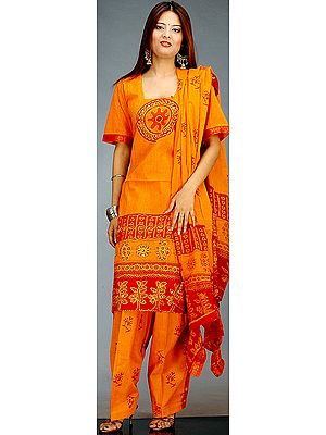 Amber Printed Sanganeri Suit with Threadwork