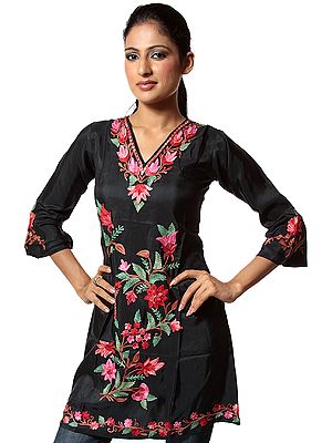 Black Kashmiri Kurti with Floral Aari Embroidery