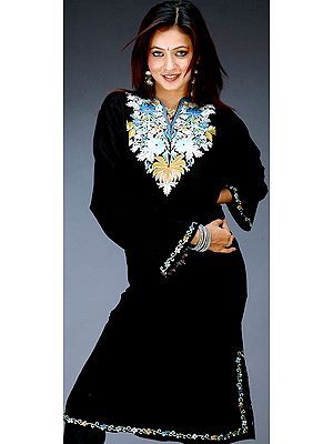 Black Kashmiri Phiran with Aari Embroidery