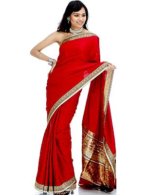 Burgundy Jamdani Katan Sari with Dense Floral Weave on Pallu and Border