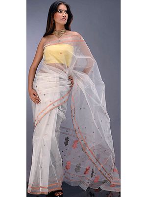 Ivory Chanderi Sari with Bootis