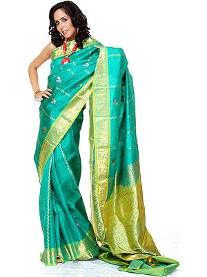 Pepper-Green Kanjivaram Sari with Woven Floral Brocaded Anchal