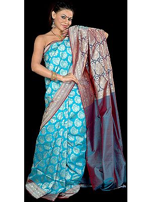 Robin-Egg Blue Jamdani Sari with All-Over Hand-Woven Flowers in Golden Thread