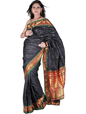 Black Paithani Handloom Sari with Zari Thread Woven Peacocks on Anchal