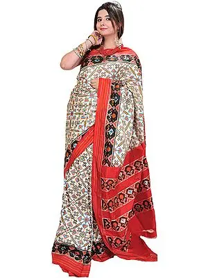 Authentic Paan Patola Double-Ikat Sari Hand-Woven in Pochampally