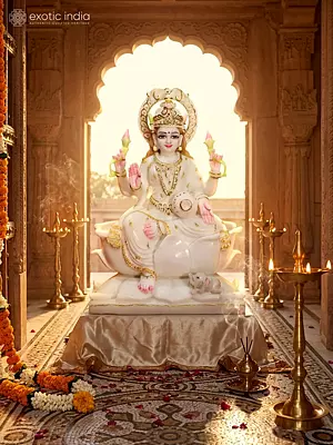 18" Devi Lakshmi Sculpture | Super White Makrana Marble