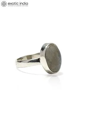 Oval Cut Labradorite Ring