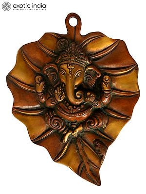 8" Pipal Leaf with Central Ganesha Motif Wall-hanging Brass Statue | Handmade | Made in India