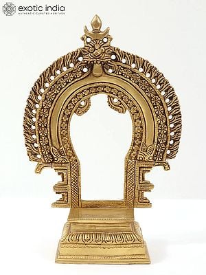 Fine Deity Throne with Kirtimukha Prabhavali In Brass | Made In India