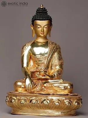 Buddha with Superfine Carving on Robe