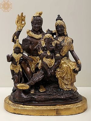 5" Small Shiva Parivaar (Shiva Family) In Brass