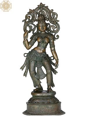 32" Standing Lady | Handmade | Madhuchista Vidhana (Lost-Wax) | Panchaloha Bronze from Swamimalai