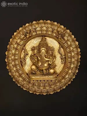 10" Lord Ganesha Wall Hanging Lotus Plate In Brass