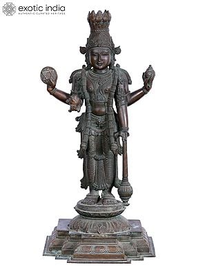 33'' Lord Guruvayurappan (Vishnu) | Madhuchista Vidhana (Lost-Wax) | Panchaloha Bronze from Swamimalai