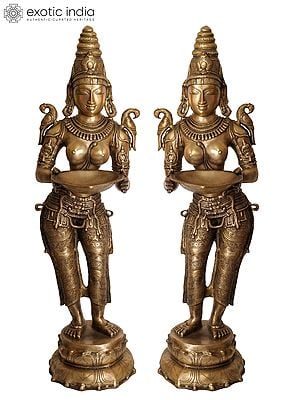 Pair of Vijayanagar Deeplakshmi